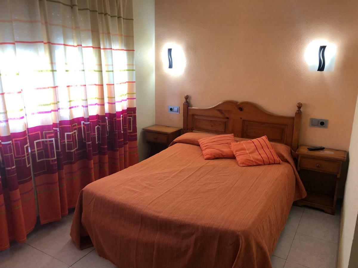 Hostal La Parrilla Monegros II Bujaraloz 外观 照片